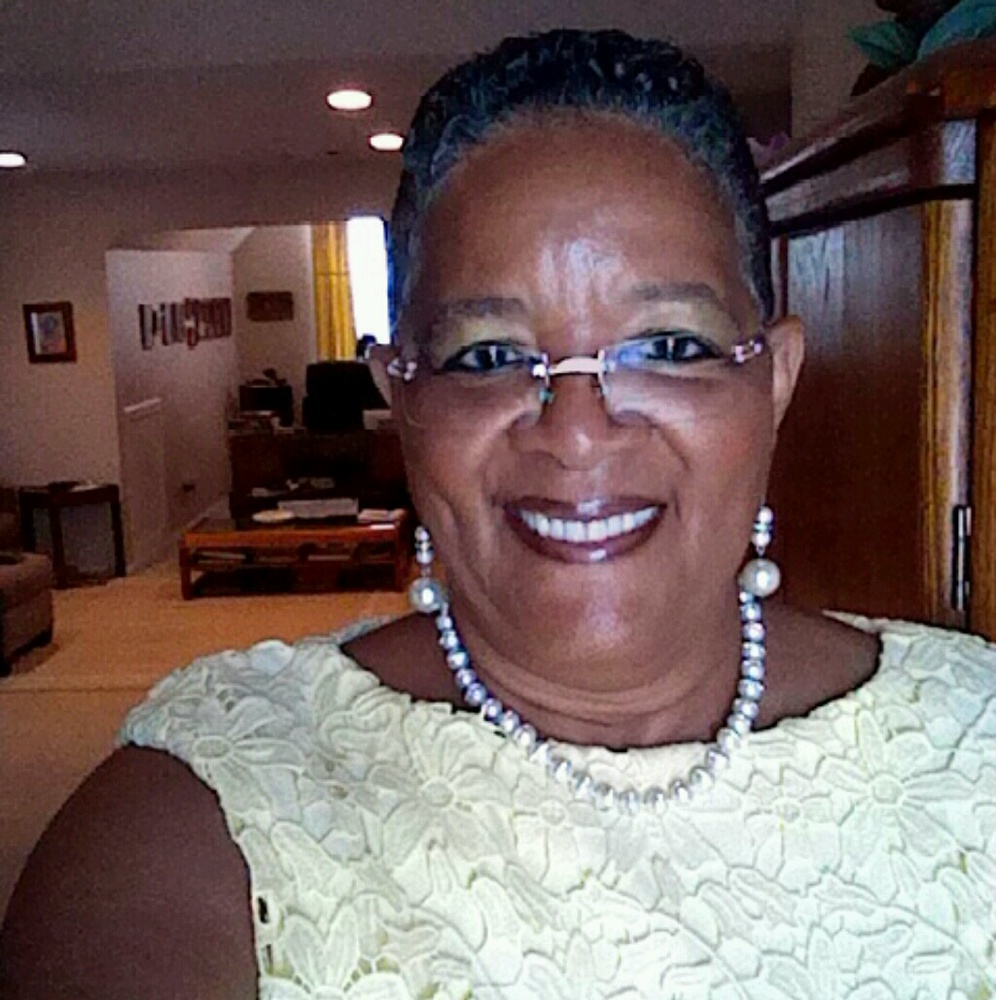 Meet your Posher, Linda e